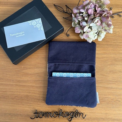 こぎん刺し　名刺入れ 紺×生成り カードケース ハンドメイド 手作り カード入れ こぎんざし こぎん 刺し子 雑貨 日用品 紺 ネイビー | 青森 津軽 五所川原