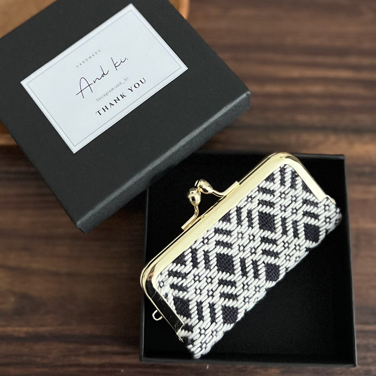 こぎん刺し 印鑑ケース 黒×生成り ハンドメイド 手作り 青森 津軽 五所川原