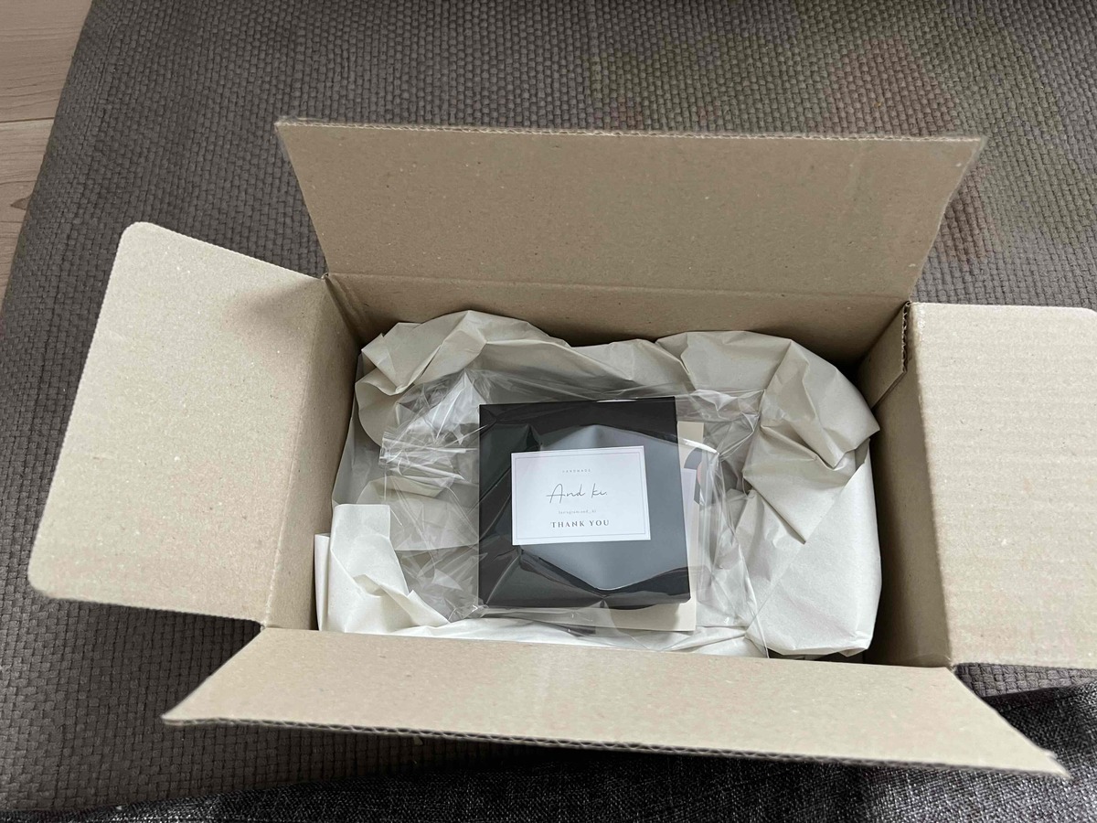 こぎん刺し 印鑑ケース ピンク 摘果染めこぎん糸（薄桃） 【 ハンドメイド 手作り 青森 津軽 五所川原 草木染 かわいい おしゃれ 伝統的な刺し子技法 こぎん刺し 】