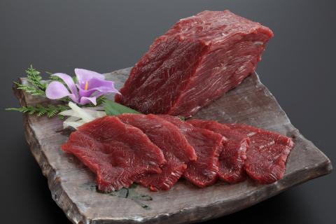 小田桐産業馬刺し3点・馬肉なべセット