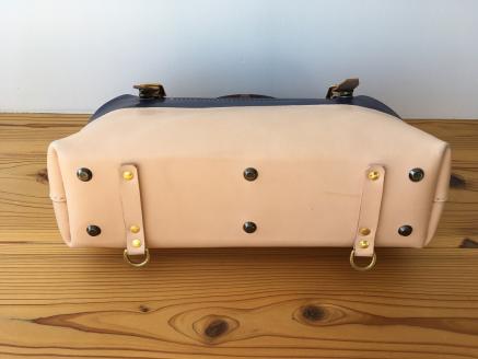 ※紺※本革レザードクターバッグ