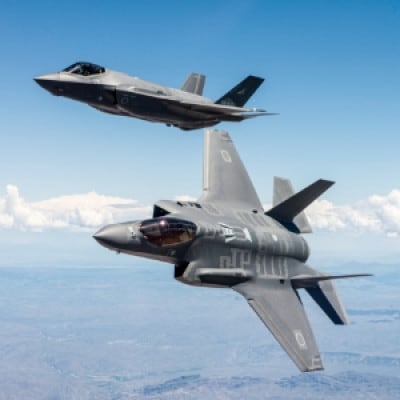 F-35A三沢基地カレー(中辛)5個セット