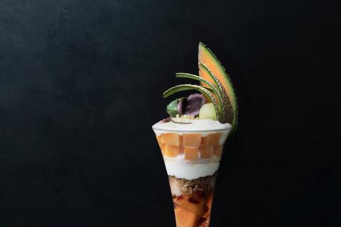 果房 メロンとロマン お食事券 3,000円 | 東京 新宿区 神楽坂 都内 アンテナショップ クーポン チケット めろん スイーツ パフェ ケーキ カフェ 飲食店 レストラン [0374]