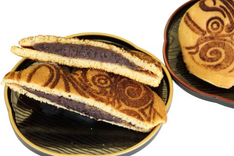 しゃこドラ 110g×9ヶ入 1箱｜どら焼き ゆるキャラ 和菓子 お茶菓子 縄文 土偶 [0419]