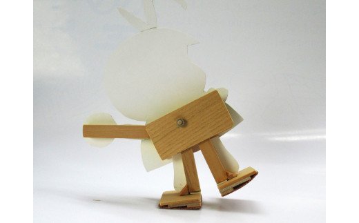 歩くつがーるちゃん (からくりおもちゃ工作) [0011]