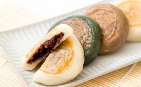 しとぎ餅 あんこ入り (110g×10個) 地元で大人気！お母さんの手作り｜青森 津軽 つがる産 もち 餡 郷土料理 [0387]