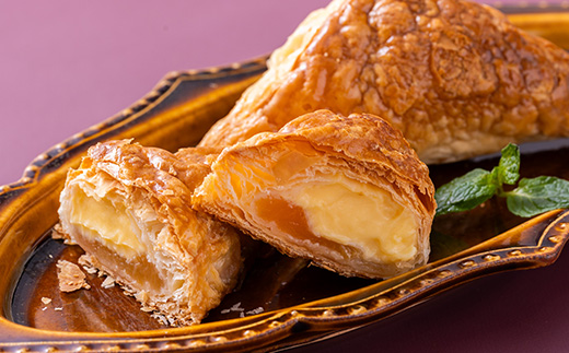 ふじのりんごのクリームパイ(10個入り)【配送不可地域：離島・沖縄県】