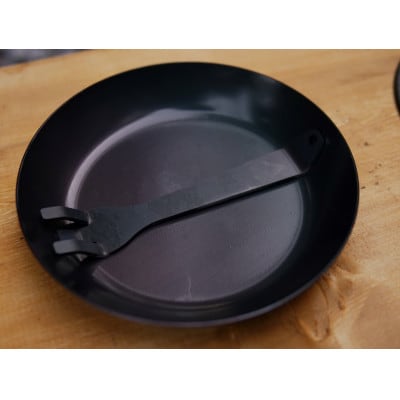 フェニックスライズの「KUROGANEフライパン」【配送不可地域：離島・沖縄県】