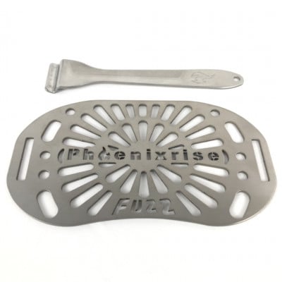 「FUZZ Titan」スタッキング可能な厚さ2mmのチタン製焼き網1枚、専用取っ手1本【配送不可地域：離島・沖縄県】