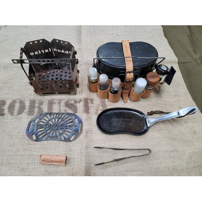 フェニックスライズの「戦闘Mania」【配送不可地域：離島・沖縄県】