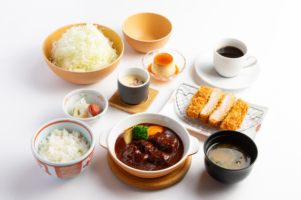 食事券 岩手 盛岡市 とんかつ むら八で使える 商品券 5000円分（500円×10枚） お食事券 レストラン チケット ギフト券 券 ランチ ディナー ランチ券 ディナー券 飲食券 クーポン 和食 フレンチ 食事 旅行 観光 ギフト プレゼント 贈答 岩手県 盛岡