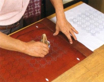 【南部しぼり 茜染】 正絹帯地 (渋茜) 草紫堂 南部茜染 和装 着物 帯 着物帯 伝統工芸 工芸品