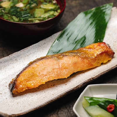 岩手三陸宮古トラウトサーモン入り【加熱調理済み惣菜4種セット】【配送不可地域：離島】