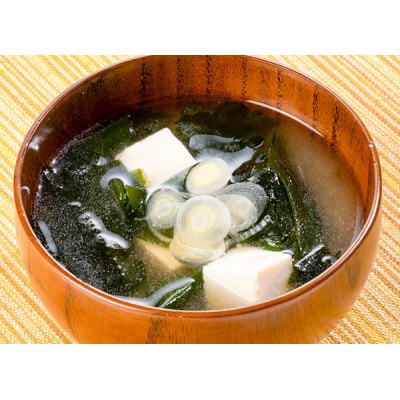 【三陸重茂産わかめ】湯通し塩蔵　肉厚わかめ　500g【配送不可地域：離島】