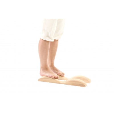 天然木が気持ちいい　足裏ケア　アーチドクターAQミニ