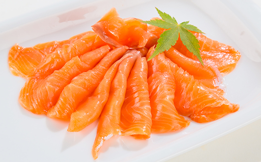 宮古トラウトサーモンの冷燻お試しセット　60g×3パック【配送不可地域：離島】