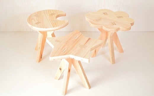 親子でイスづくりが楽しめる！ 木製イス 《つき》 OTOMO STOOL mini 【613-3】