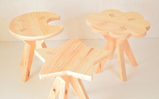 親子でイスづくりが楽しめる！ 木製イス 《ほし》 OTOMO STOOL mini 【613-2】