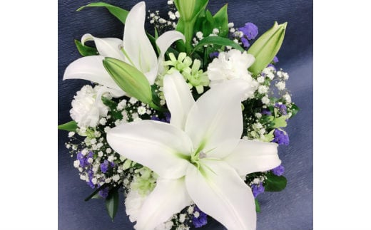 【定期便3ヶ月】日時指定可能 お供え用フラワーアレンジメント 【802】