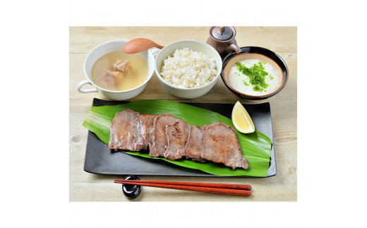 お肉讃歌厚切り牛タンと牛タン切り落としセット　800g　＜肉の匠 中むら屋厳選＞　【1682】