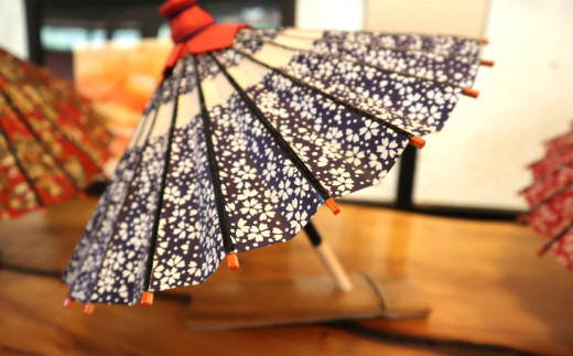 手作りミニ和傘！花巻傘　手作りミニ傘（台付）（青）【661-2】