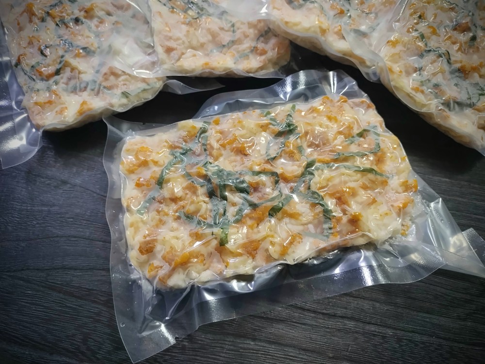 【電子レンジで温めるだけ！簡単！】プチ贅沢な海の幸ごはん！冷凍うにめし（180g×10食）」