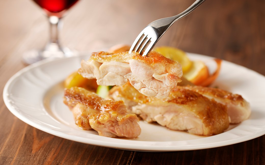 【３月発送分】「小分け、カット済！」岩手県産若鶏 もも肉250g×12P　計3kgセット 国産 鶏肉 もも カット済 小分け 選べる 発送月 冷凍 大容量 業務用 チキン 250g入 計 3.0kg 若鶏 送料無料 唐揚げ おすすめ 便利 ３月発送分