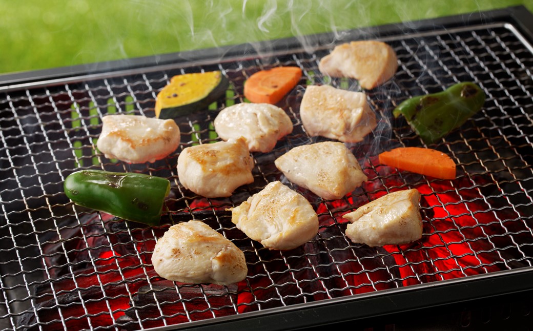 【９月発送分】「小分け、カット済！」岩手県産若鶏 むね肉250g×12P　計3kgセット 国産 鶏肉 むね カット済 小分け 選べる 発送月 冷凍 大容量 業務用 チキン 250g入 計 3.0kg 若鶏 送料無料 唐揚げ おすすめ 便利 ９月発送分