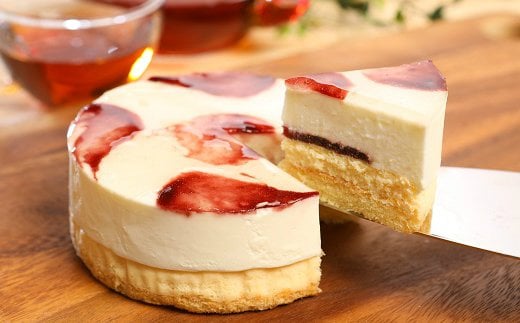 【お母さんいつもありがとう。】山ぶどうWチーズケーキ母の日ギフト（4号：直径12㎝） 母の日用（※2026年発送予約）