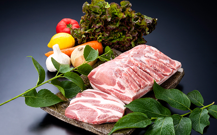 コマクサ杜仲茶ポーク 豚肩肉 切り落とし 1kg  【肉の横沢】 ／ 豚肉 ポーク 肉 カタ 豚肩 国産豚