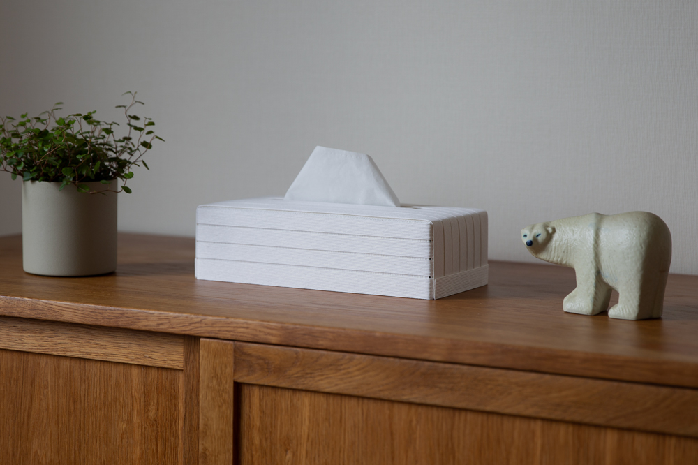 心地よい暮らしをつくる ティッシュケース ホワイト 岩手県奥州市産 バンドシー Bandc クリネックス エリエール ネピア エルモア に対応 [AR082]