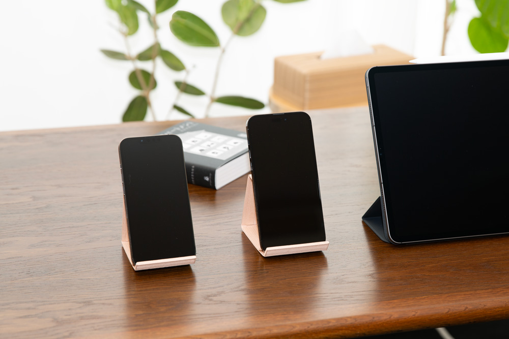 和紙のスマホスタンド iPhone 16 Pro Max 対応 ライトピンク 岩手県奥州市産 バンドシー Bandc for iPhone 16 Pro Max, 15 Pro Max, 14 Pro Max, 13 Pro Max, 12 Pro Max, 11 Pro Max, 11, XS Max, XR [AR184]