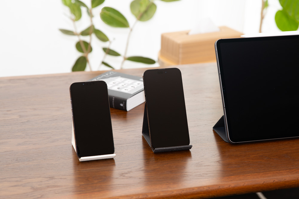 和紙のスマホスタンド iPhone 16 Pro Max 対応 ホワイト 岩手県奥州市産 バンドシー Bandc for iPhone 16 Pro Max, 15 Pro Max, 14 Pro Max, 13 Pro Max, 12 Pro Max, 11 Pro Max, 11, XS Max, XR [AR177]