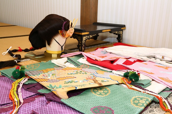 ｢十二単(女性用)｣着付体験1名様分 145cm～／胸囲100cmまで [RE001]