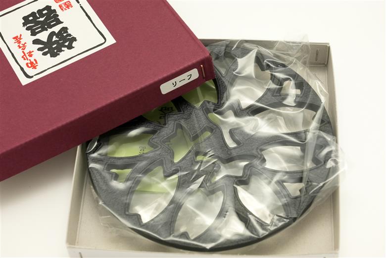 南部鉄器 瓶敷 リーフ（鉄瓶、鍋向き） [Y0103]