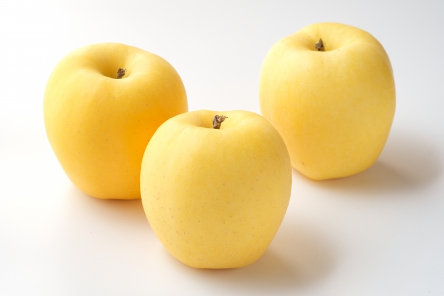 フルーツ大国！ 岩手県産 家庭用 りんご はるか 2.5kg 【谷地農園】 林檎 リンゴ アップル ハルカ 果物 くだもの フルーツ 贈り物 仕送り 自宅用 冬 旬 新鮮 季節 国産 2.5キロ セット 詰め合わせ 詰合せ 詰め合せ 詰合わせ 人気 おすすめ