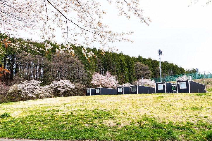 モビリタコート岩手 定員5名（ベッド4）1泊BBQ付（夕食）宿泊券 バーベキュー BBQ アウトドア 施設利用券 チケット 宿泊 泊り 自然 友達 家族