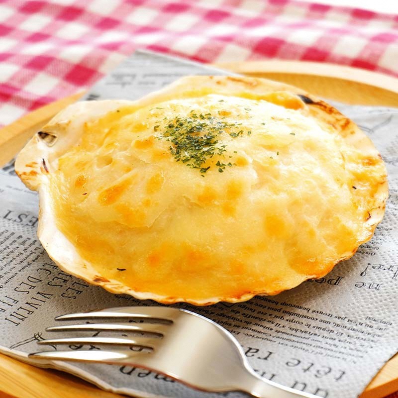 川石水産のほたてグラタン4個と自園自譲ワイン紫波ミニボトル辛口2本セット 【川石水産＆紫波フルーツパーク】 三陸山田 山田町 紫波町 返礼品のコラボ ワインに合う 惣菜 (EZ001)