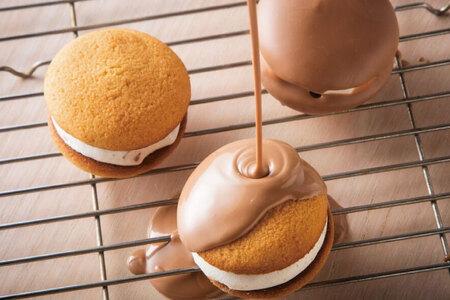 【期間限定】八幡平の樹氷チョコマロン6個入 (AQ057-1)