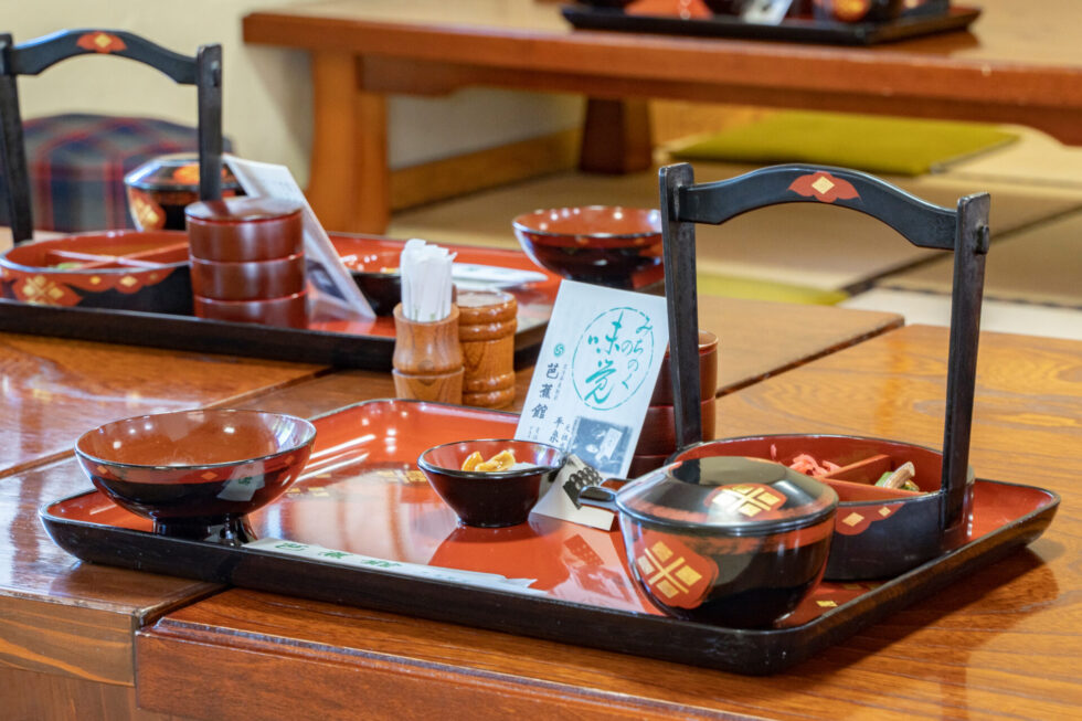 天ざるそば２名様 岩手県 平泉町 金色堂 世界遺産 中尊寺 毛越寺 東北 駅前芭蕉館 蕎麦 ソバ そば わんこそば【eki911-tzl-2】