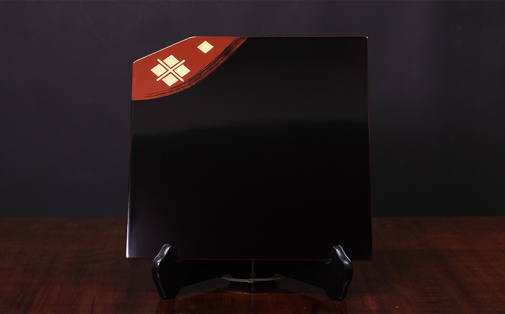 秀衡塗　隅切プレート / 漆器 食器 お皿 プレート トレイ 漆塗 うるしぬり 手塗り 木製 伝統工芸品 和 お正月 高級 結婚 新築祝い お祝い 贈答 贈り物 プレゼント ギフト 香典返し お返し おもてなし【ocy926-sumi-1】