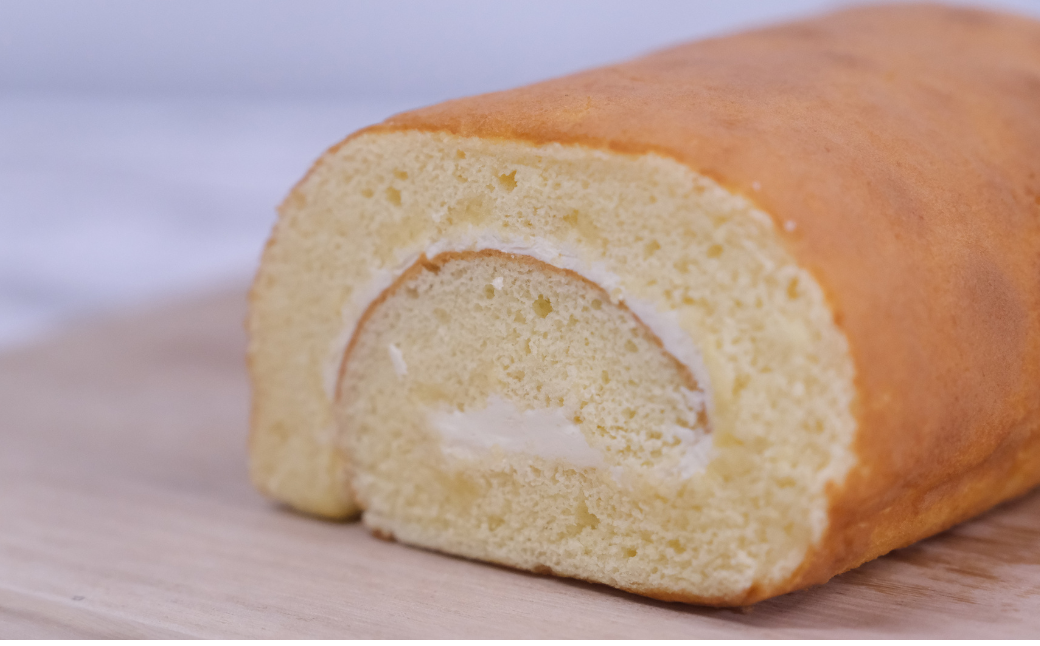 『老舗のお菓子屋さんが作る』 絶品 ロールケーキ（クリーム） 自家製バタークリーム 岩手県産小麦使用 ショートニング不使用 / ロールケーキ ケーキ 菓子 お菓子 焼き菓子 スイーツ 洋菓子 デザート 甘い 手作り バター 食後のデザート 吉野屋【ysn110-1-creamA】