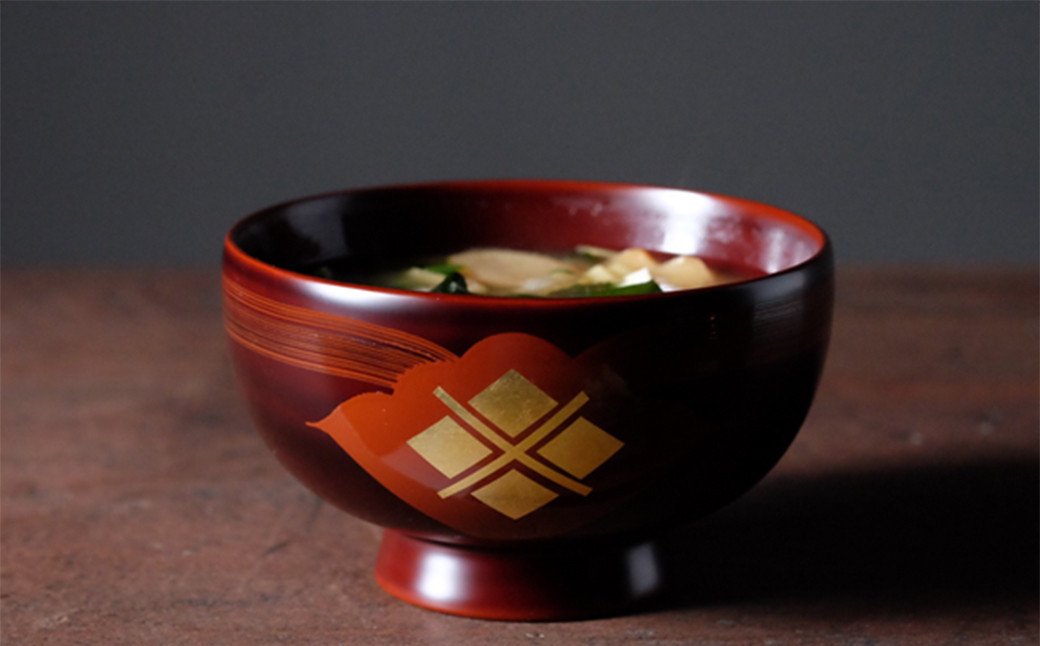 汁椀　花塗り　秀衡一つ雲　1個（朱色） / 漆器 お椀 吸い物椀 おわん 食器 漆椀 漆塗 うるしぬり 手塗り 木製 伝統工芸品 和 お正月 高級 結婚 新築祝い お祝い 贈答 贈り物 プレゼント ギフト 香典返し お返し おもてなし【ocy915-hit-1-rA】