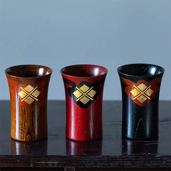 秀衡カップ3個　(朱3個) / 漆器 お酒 ジュース おちょこ ぐいのみ グラス 食器 漆塗 うるしぬり 手塗り 木製 伝統工芸品 和 お正月 高級 結婚 新築祝い お祝い 贈答 贈り物 プレゼント ギフト 香典返し お返し おもてなし【ocy924-cup-3-r-r-r】