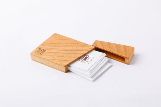 木のカードケース[#0024_rit]