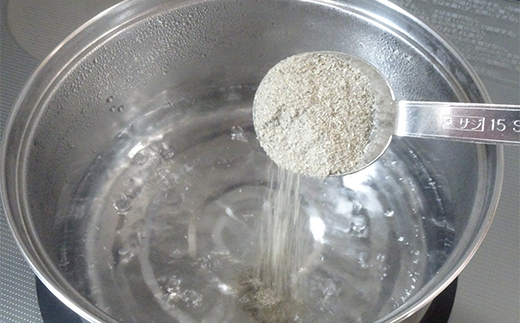 無添加だし粉 80g×4パック 煮干しいわしっ粉 《細目》 大和水産 三陸山田 山田町 魚粉 出汁 鰯 味噌汁 煮物 イワシ 料理 カルシウム 栄養素  YD-1062