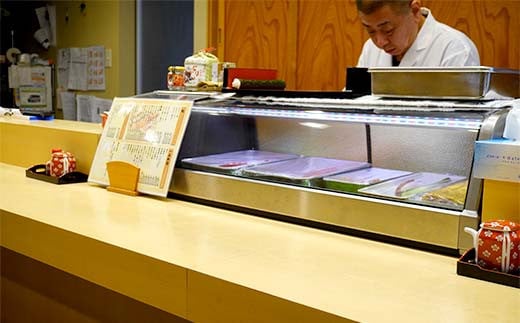 山田魚河岸 お食事券 4,000円分 岩手県山田町 三陸山田 クーポン券 チケット 飲食券 昼食 ランチ 夕食 ディナー お寿司 鍋料理 割烹  YD-812