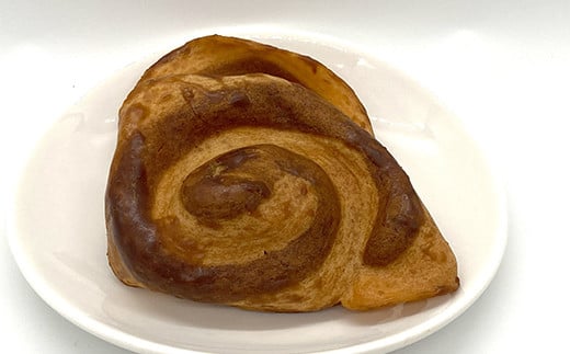 かりんとう クロ(玉砂糖)　2枚入り×10袋 【くりっこ屋菓子店】 三陸山田 山田町 うずまきかりんとう せんべい 和菓子 和スイーツ 郷土菓子 岩手かりんとう  YD-662