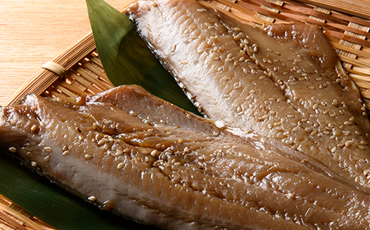 佐々木商店のホッケ醤油干し(2枚入り 1パック)×4袋セット岩手県 山田町 三陸 干物 魚 肴 ?? ほっけ ホッケ  YD-979 4袋