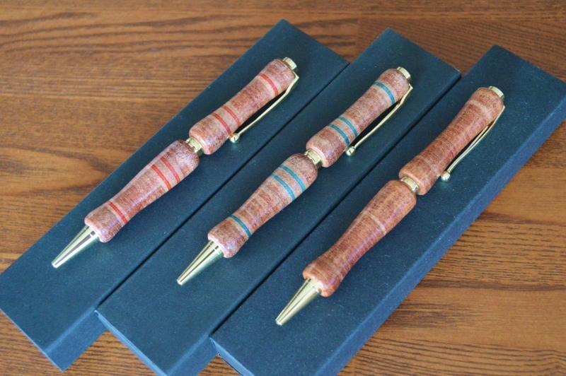 皮革工芸品 革ペン 積革技法でつくる回転式ボールペン　レッドライン【文房具 ボールペン ペン 日用品 人気 おすすめ 】